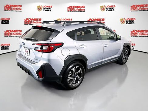 Used 2025 Subaru Crosstrek 2.5i Premium AWD/4WD image 17