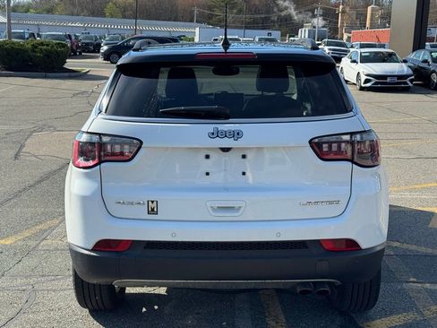 Used 2022 Jeep Compass Limited w/ Sun and Sound Group AWD/4WD image 5