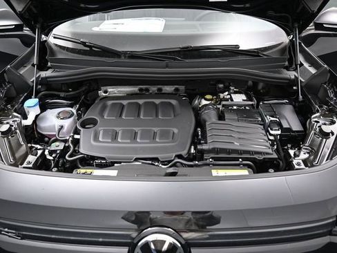 New 2026 Volkswagen Tiguan SE R-Line AWD/4WD image 15