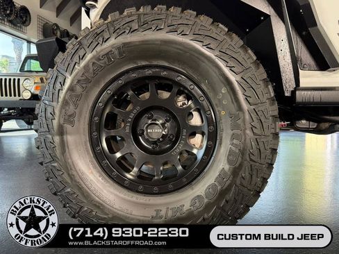 Used 2020 Jeep Wrangler Unlimited Sport S AWD/4WD image 23