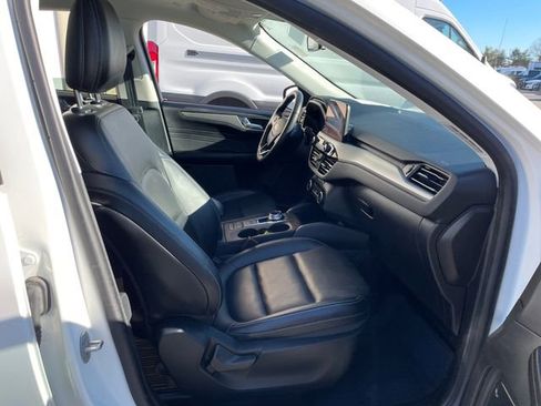 Used 2021 Ford Escape SEL image 43