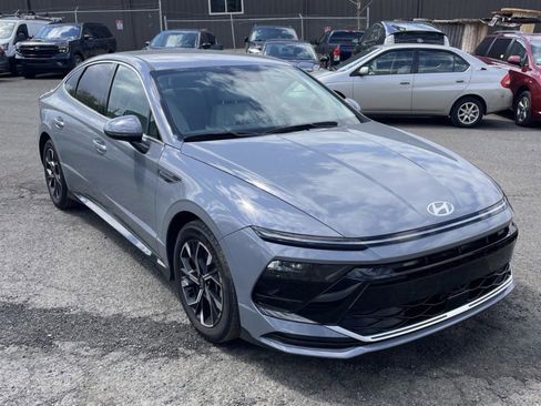 Used 2025 Hyundai Sonata SEL image 9