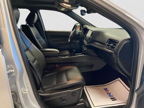 Certified 2024 Dodge Durango GT image 17