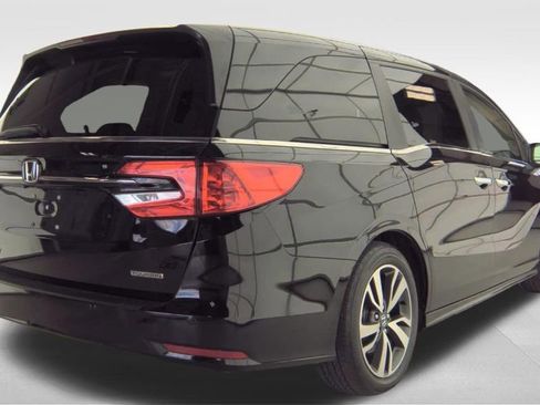 Used 2023 Honda Odyssey Touring image 6