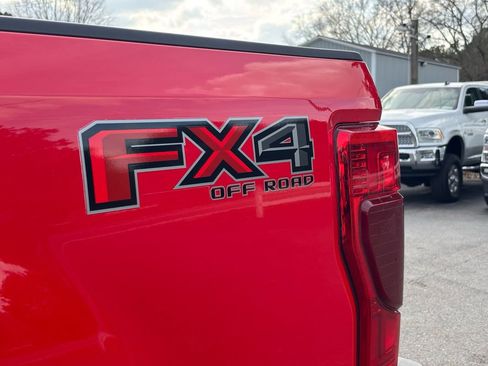 Used 2021 Ford F250 Lariat w/ Lariat Ultimate Package AWD/4WD image 12