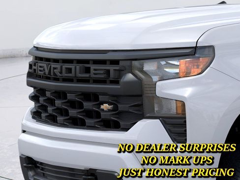 New 2026 Chevrolet Silverado 1500 Custom w/ Turbomax Blackout Package AWD/4WD image 13