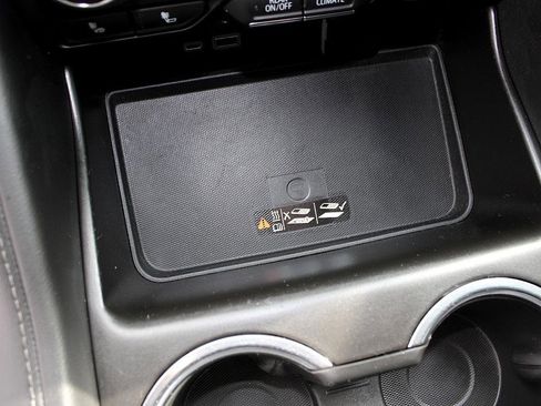 Used 2022 Chevrolet Tahoe Z71 w/ Luxury Package image 33