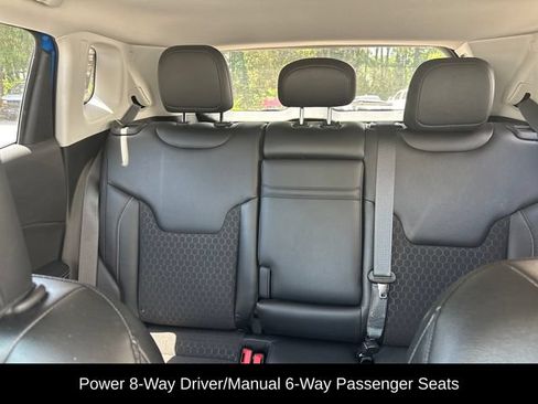 Used 2018 Jeep Compass Latitude w/ Popular Equipment Group AWD/4WD image 32