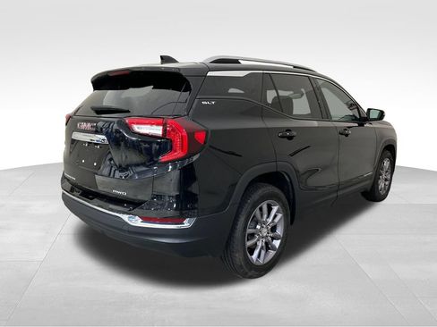 Used 2024 GMC Terrain SLT AWD/4WD image 5