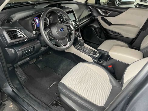 Used 2024 Subaru Forester Premium AWD/4WD image 26