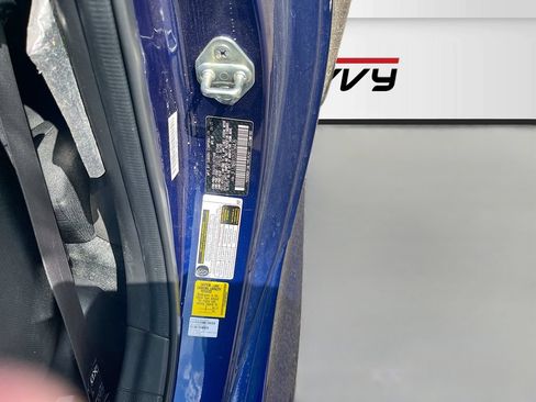 Used 2025 Toyota GR86 RWD image 29