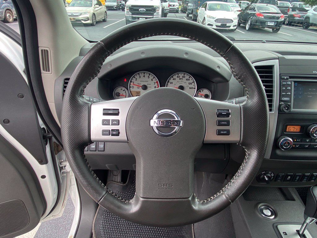 Used 2020 Nissan Frontier PRO-4X w/ Pro-4x Utility Package AWD/4WD image 13