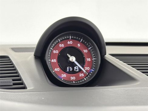 Used 2022 Porsche 911 Carrera GTS RWD image 28