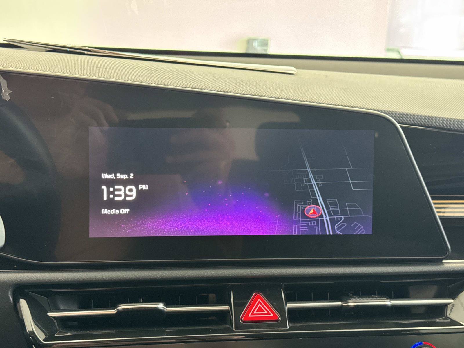 Used 2023 Kia Niro EX FWD image 16