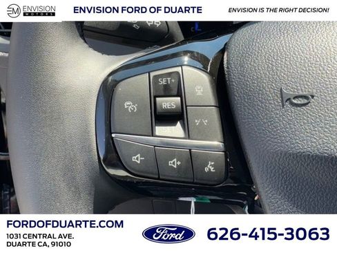 New 2025 Ford Escape SE image 21