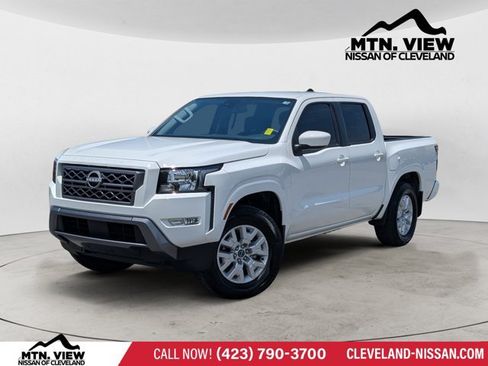Certified 2024 Nissan Frontier SV w/ SV Convenience Package RWD image 1