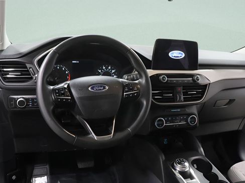 Used 2021 Ford Escape SE w/ Convenience Package image 9