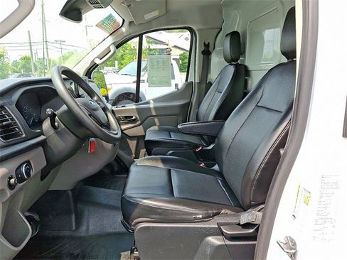 Used 2020 Ford Transit 250 Low Roof AWD image 17