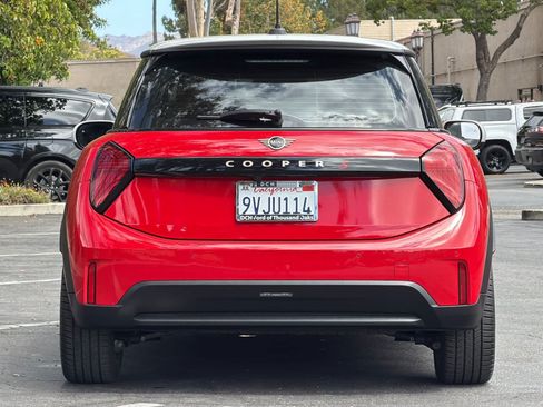 Used 2025 MINI Cooper S FWD image 7
