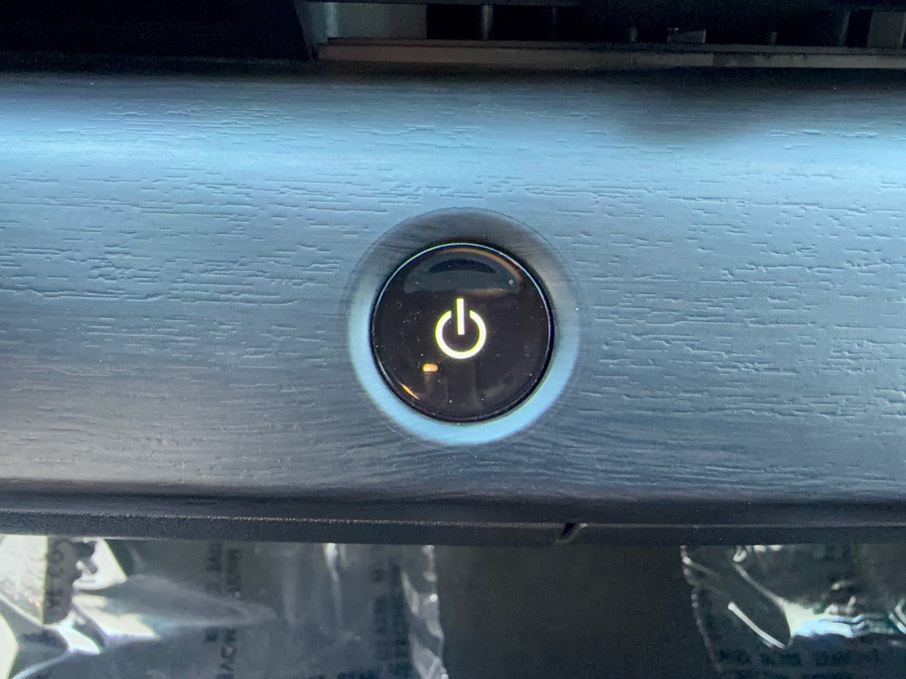 Used 2024 Nissan Ariya FWD image 20