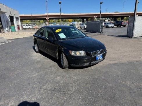Used 2005 Volvo S40 2.4i FWD image 45