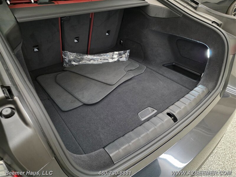 Used 2023 BMW i4 eDrive35 RWD image 7