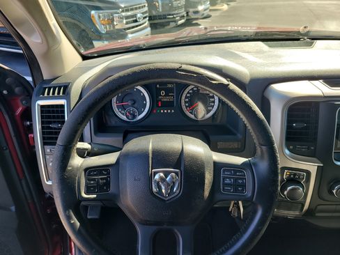 Used 2014 RAM 1500 Classic SLT image 26