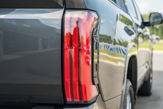 Used 2024 Toyota Tundra Capstone AWD/4WD image 33