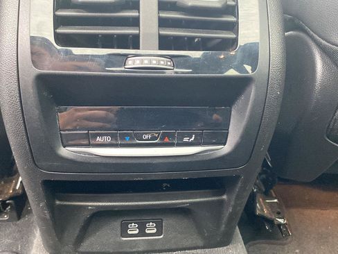 Used 2024 BMW X3 xDrive30i AWD/4WD image 13