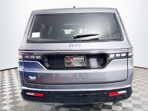 New 2026 Jeep Grand Wagoneer L Limited w/ Premium Group II AWD/4WD image 6