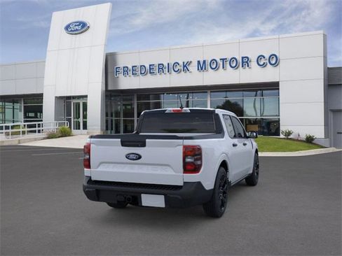 New 2026 Ford Maverick XLT w/ Black Appearance Package image 8