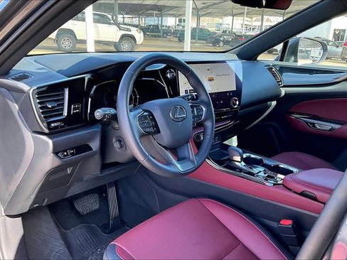 Used 2022 Lexus NX 250 AWD image 17