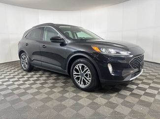 Used 2020 Ford Escape SEL video 2
