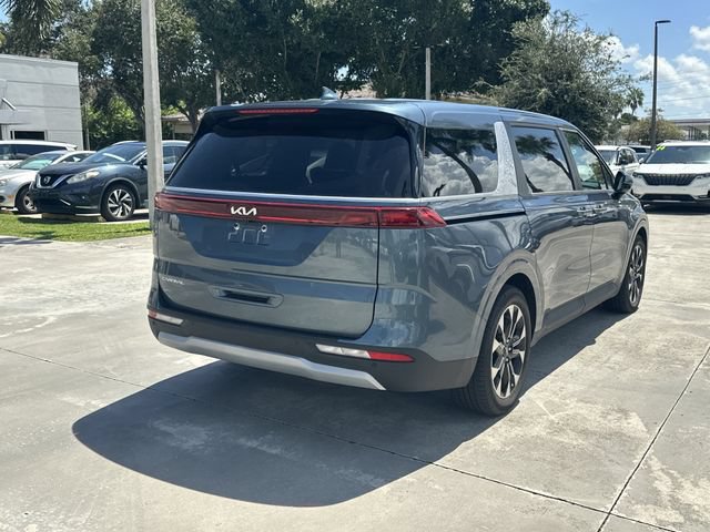 Certified 2024 Kia Carnival EX FWD image 6