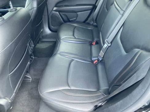 Used 2018 Jeep Compass Limited w/ Navigation Group image 23