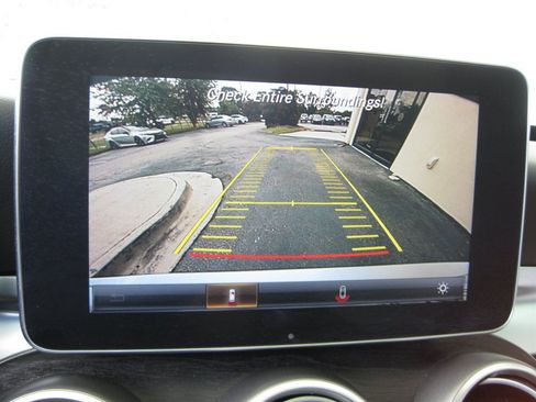 Used 2017 Mercedes-Benz C 300 Sedan image 38