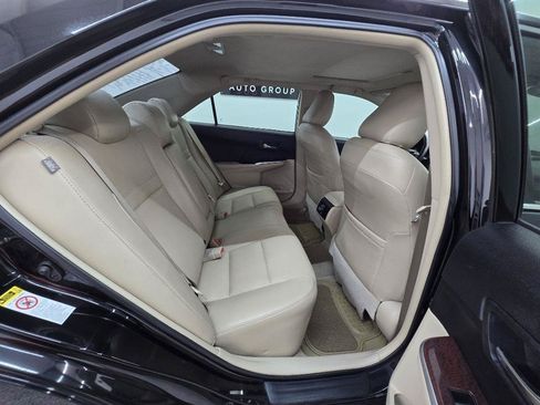Used 2014 Toyota Camry XLE FWD image 19