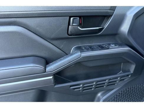 New 2026 Toyota Tacoma SR5 image 11