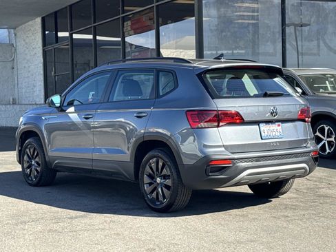 Certified 2023 Volkswagen Taos S image 3