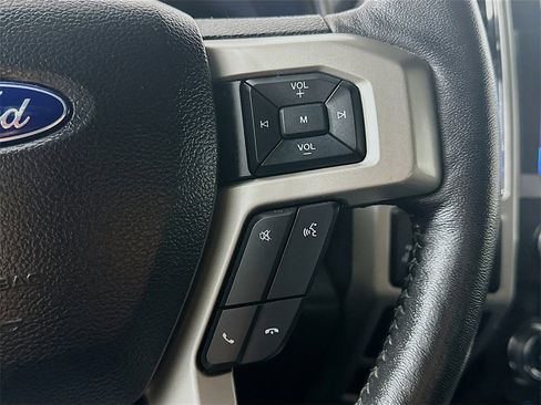 Used 2019 Ford F150 Lariat w/ Equipment Group 502A Luxury image 26