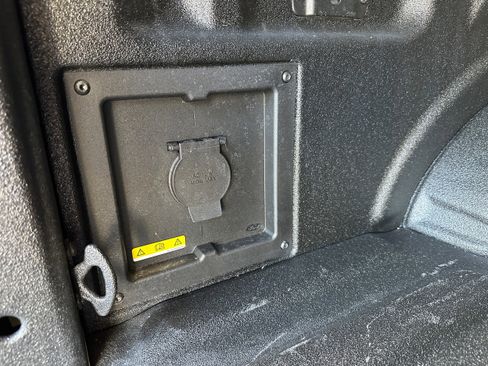 Certified 2022 Ford F150 XL w/ Equipment Group 101A High image 30