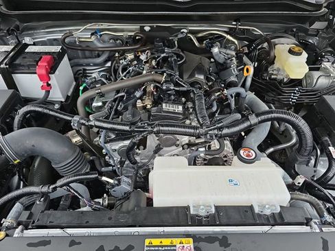 Certified 2025 Toyota Tacoma Limited image 30