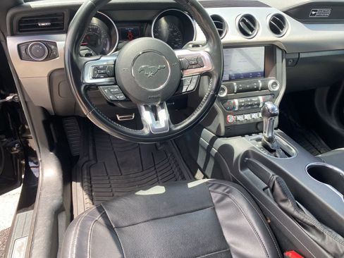 Used 2020 Ford Mustang Premium RWD image 11
