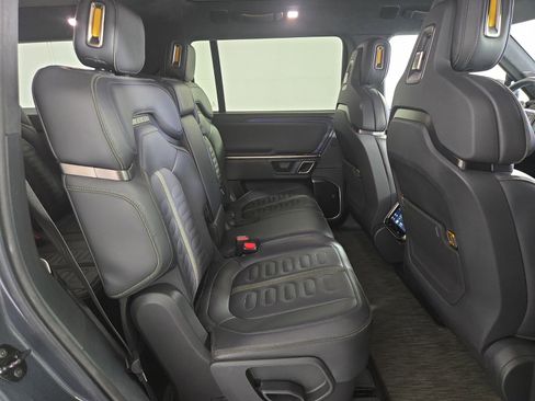 Used 2024 Rivian R1S Adventure AWD/4WD image 23