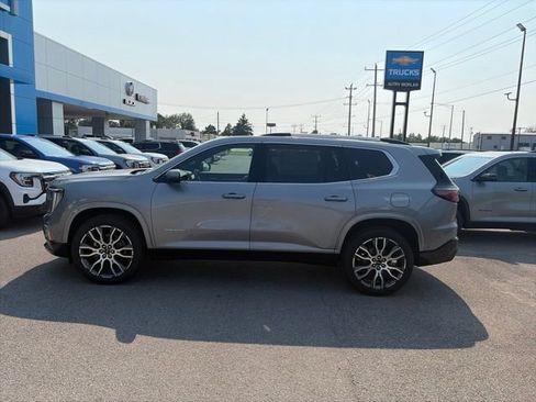 New 2026 GMC Acadia Denali Ultimate w/ LPO, Floor Liner Package AWD/4WD image 3