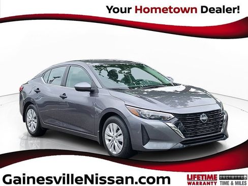 Used 2025 Nissan Sentra S FWD image 1
