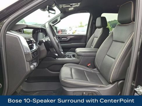 Used 2025 GMC Yukon XL Elevation AWD/4WD image 2