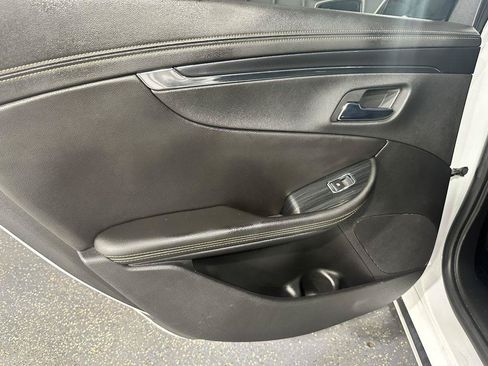 Used 2017 Chevrolet Impala LT w/ Leather Package FWD image 24