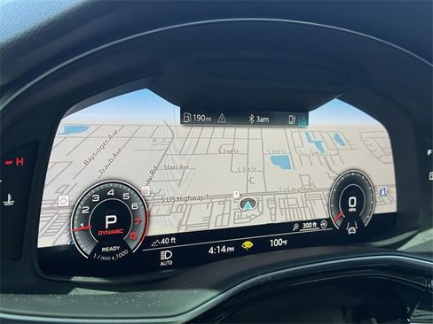 Used 2023 Audi Q8 Premium Plus w/ Premium Plus Package image 26