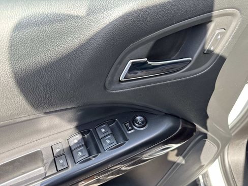 Used 2022 GMC Canyon Elevation w/ Elevation Premium Package image 18